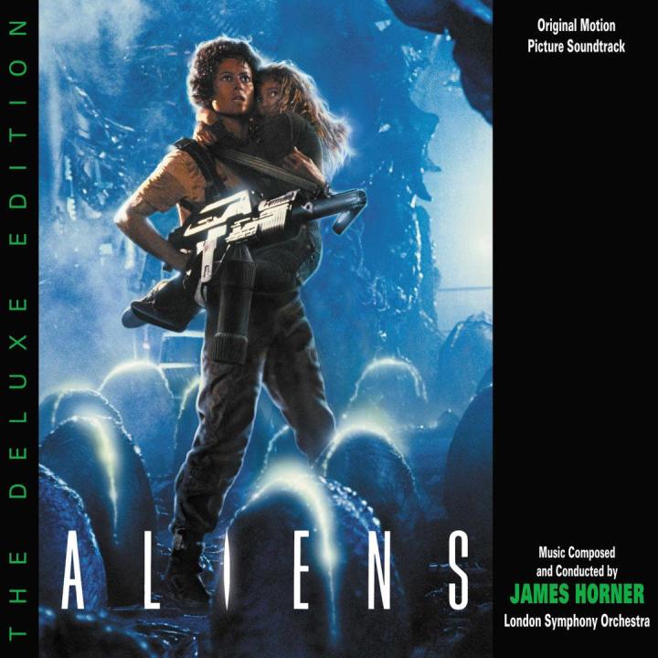 Various_AliensD_CoverAr_3000DPI300RGB1000144631.jpg